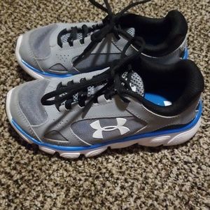 Boy under armour shoes